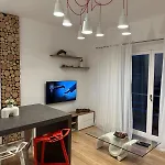 House Jagoda -first Row To The Sea