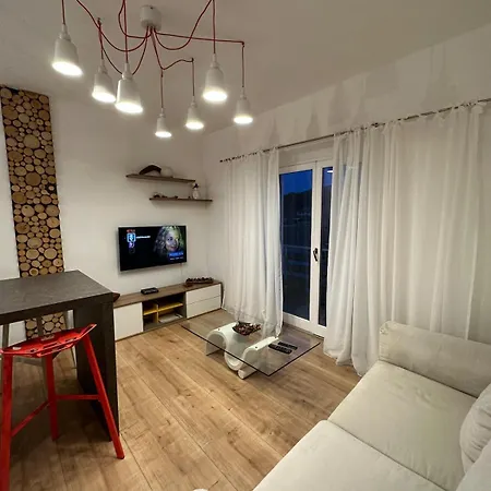 House Jagoda -first Row To The Sea *