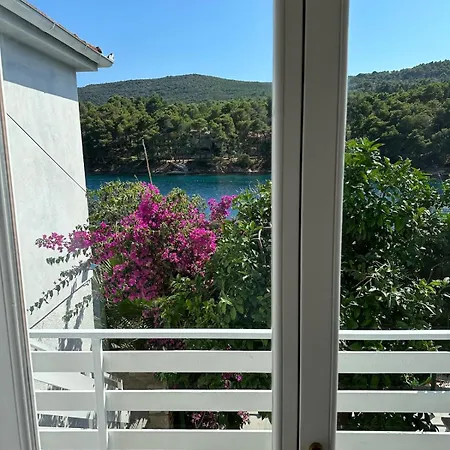 House Jagoda -first Row To The Sea Ferienhaus