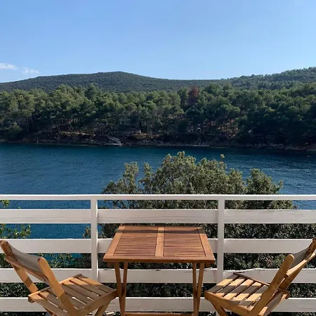 House Jagoda -first Row To The Sea Ferienhaus *