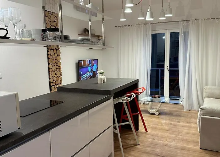 House Jagoda -first Row To The Sea Дом отдыха Brbinj