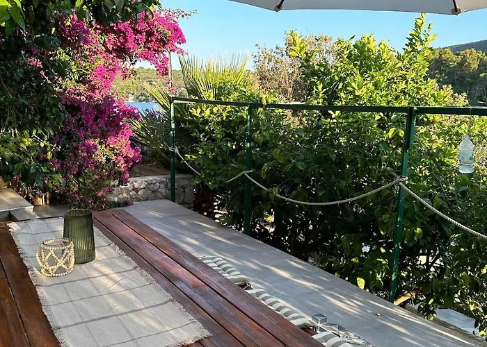 Дом отдыха House Jagoda -first Row To The Sea Brbinj