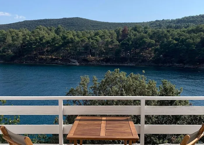 House Jagoda -first Row To The Sea Дом отдыха *